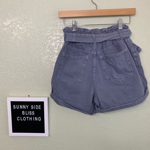 Forever 21 Women’s Ruffled Belted Y2K Blue Shorts Size Extra Small - Picture 7 of 10